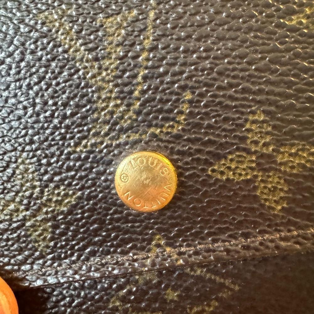 Louis Vuitton monogram Elise compact wallet - Picture 2 of 14